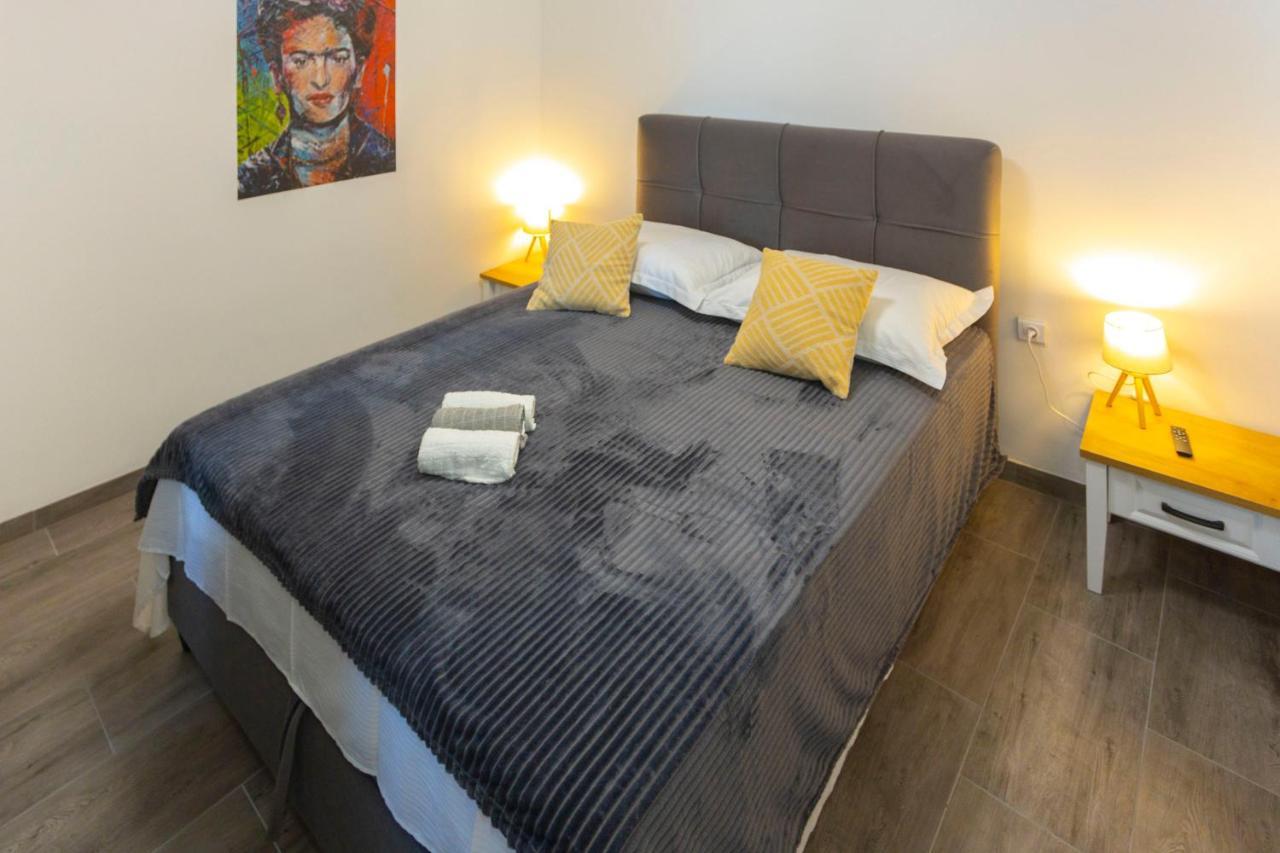 City Apartment Nora, Old Town Located, Free Parking Makarska Zewnętrze zdjęcie