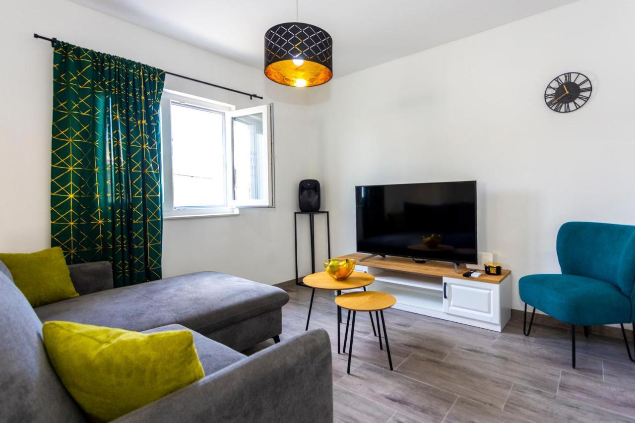 City Apartment Nora, Old Town Located, Free Parking Makarska Zewnętrze zdjęcie